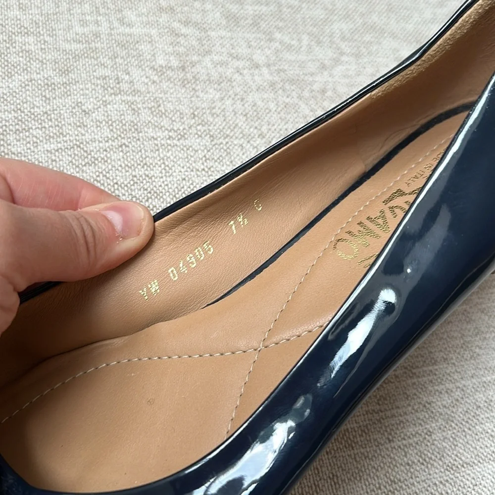 Salvatore Ferragamo Varina Patent Leather Ballet Flats in Navy - Picture 4 of 7